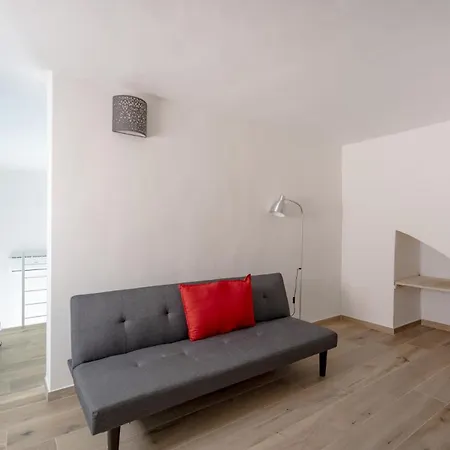 Gabbiano 2 - Sea Loft 公寓 *