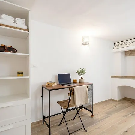 Gabbiano 2 - Sea Loft 公寓 *